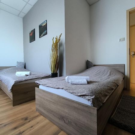 Szilas Park Motel Nagytarcsa Екстер'єр фото