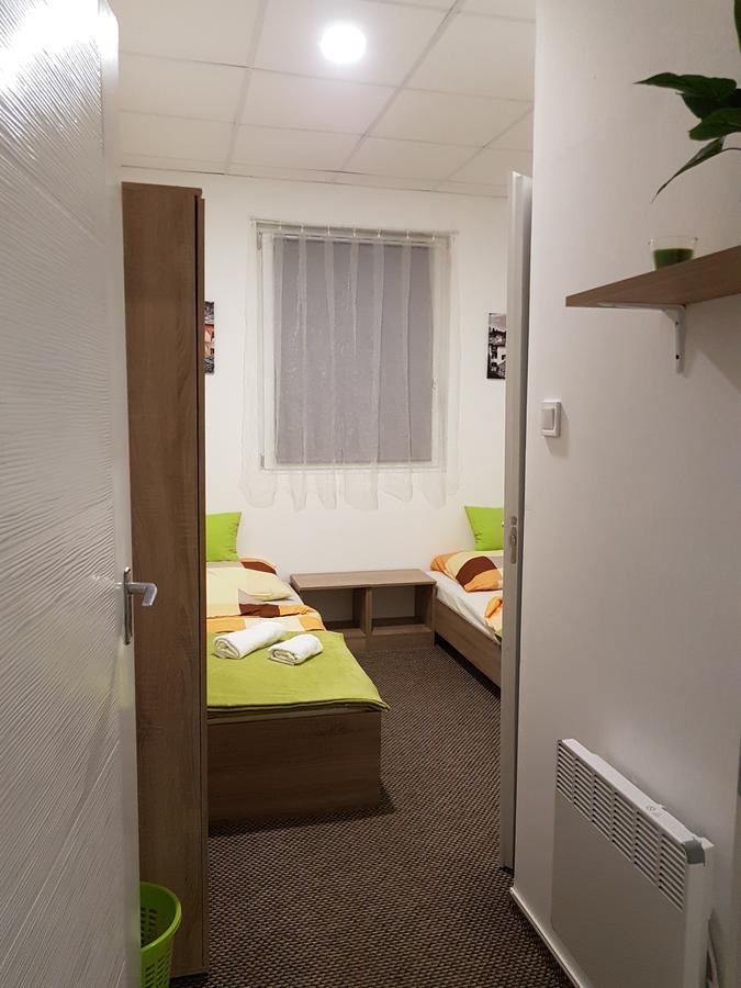 Szilas Park Motel Nagytarcsa Екстер'єр фото